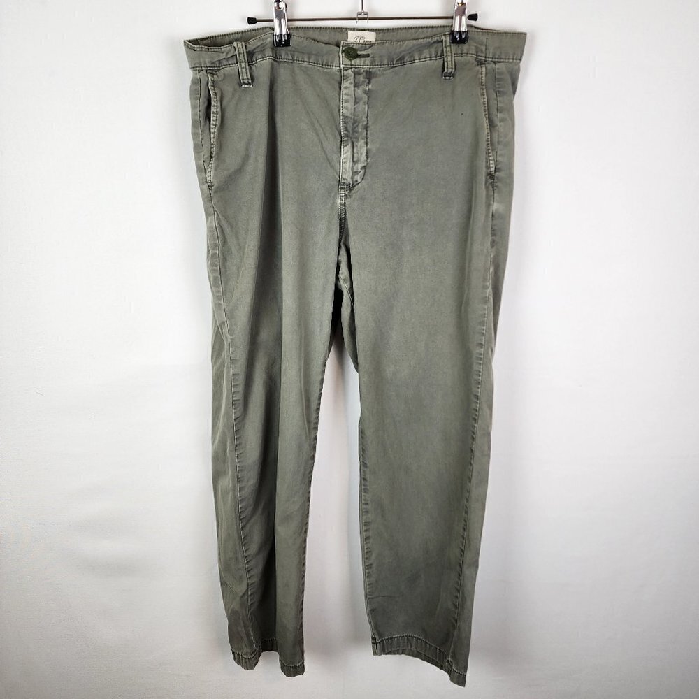 J. Crew‎ Green Khaki Pants 31